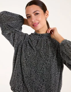 High Neck Puffball Hem Blouse(High Neck Puffball Hem Blouse) -Repertoire Fashion Store AW24057 0589