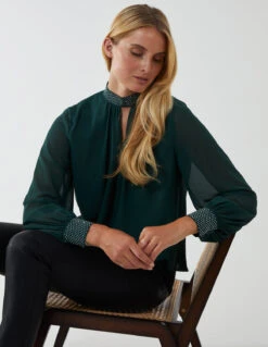 Diamante Collar & Cuff Puffball Top(Green Diamante Collar Cuff Puffball Top)