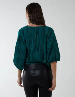 Oversized Batwing Top -Repertoire Fashion Store BV222433 BOTTLEGREEN 375