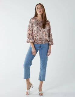 Leopard Print Round Neck Batwing Shirred Hemband Top(Leopard Print Round Neck Batwing Shirred Hemband Top)