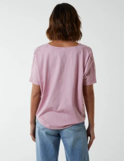 Broderie Batwing Knot Front Top 7 Broderie Batwing Knot Front Top -Repertoire Fashion Store BV233427 PINK 4254