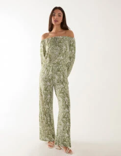 Off The Shoulder Top And Wide Leg Trousers Set(Green Off The Shoulder Top And Wide Leg Trousers Set)