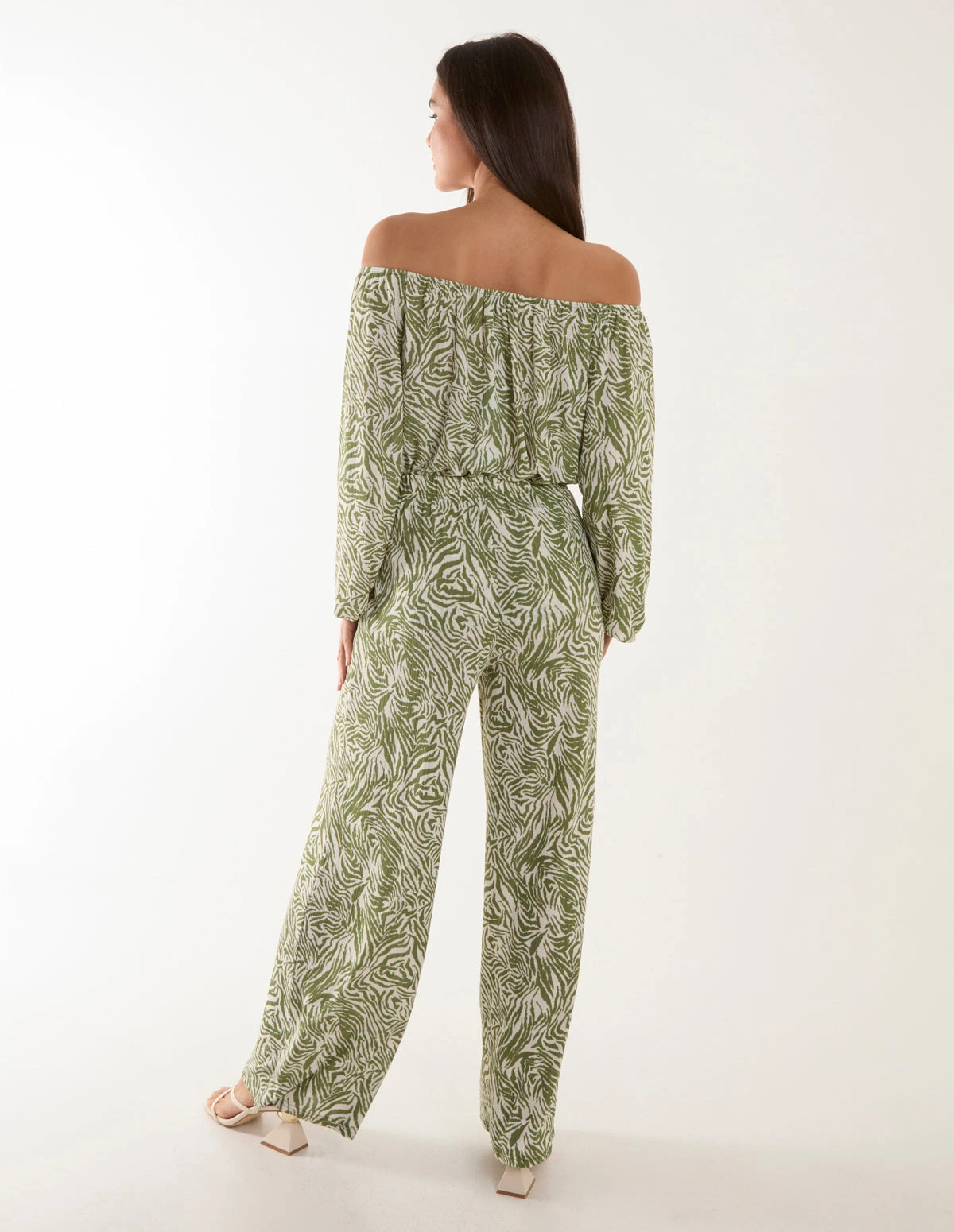 Off The Shoulder Top And Wide Leg Trousers Set(Green Off The Shoulder Top And Wide Leg Trousers Set) 4 Off The Shoulder Top And Wide Leg Trousers Set(Green Off The Shoulder Top And Wide Leg Trousers Set) - Image 4