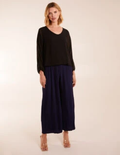 Wide Leg Pleated Trousers(Navy Pleated Trousers)