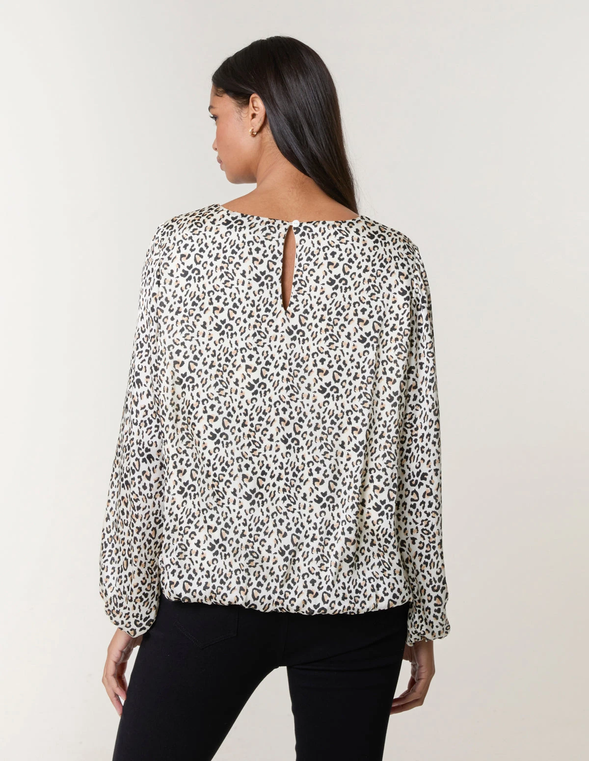 Leopard Print Blouse(Black Leopard Print Elasticated Hem Blouse) 4 Leopard Print Blouse(Black Leopard Print Elasticated Hem Blouse) - Image 4