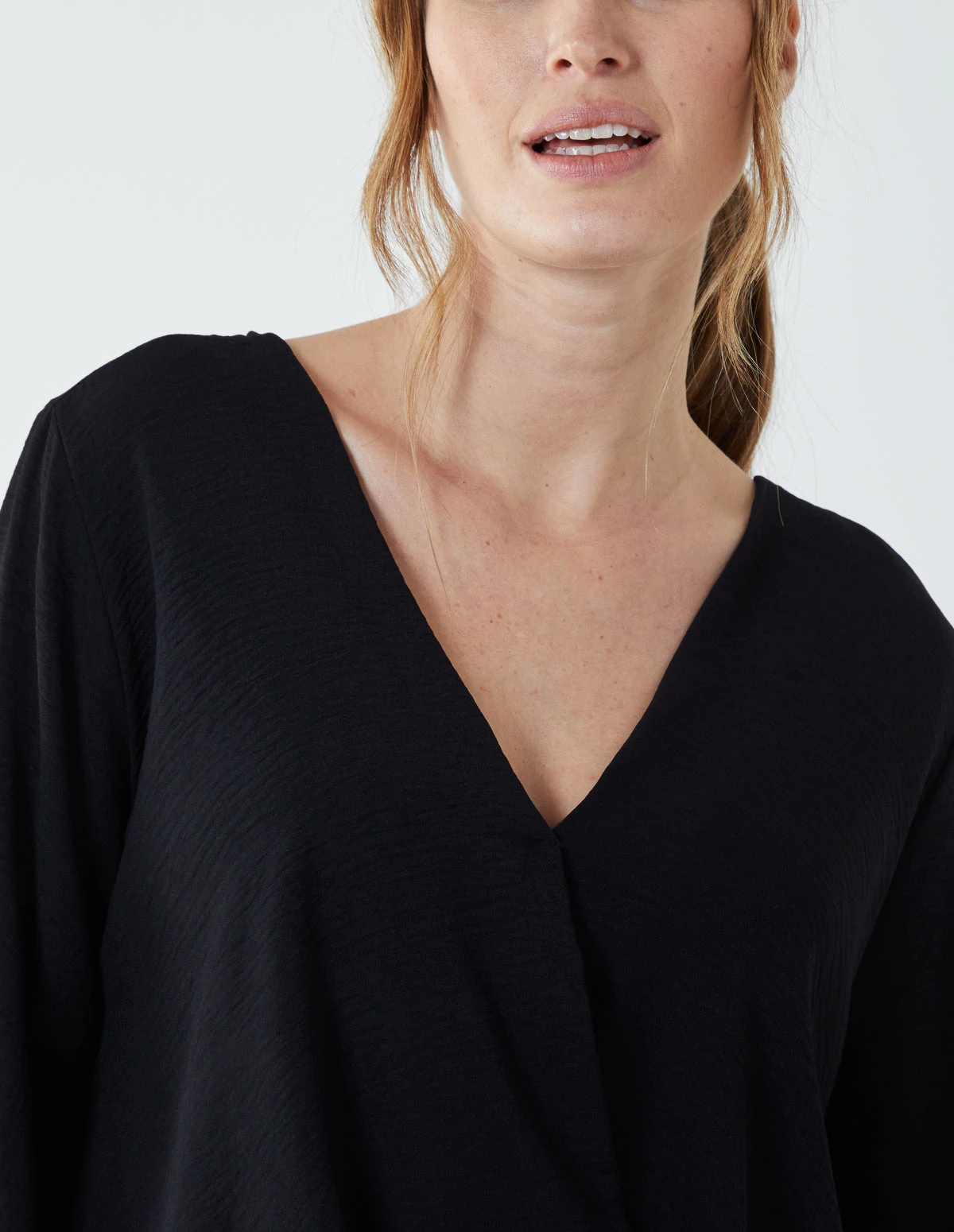 Crossover Woven Plain Blouse(Black Crossover Woven Plain Blouse) 2 Crossover Woven Plain Blouse(Black Crossover Woven Plain Blouse) - Image 2