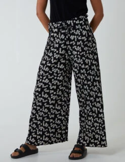 Daisy Wide Leg Trousers(Black Daisy Wide Leg Trousers)