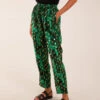 Foil Detail Capri Trousers(Green Foil Detail Capri Trousers) -Repertoire Fashion Store BV2804 BLACKGREEN 5876