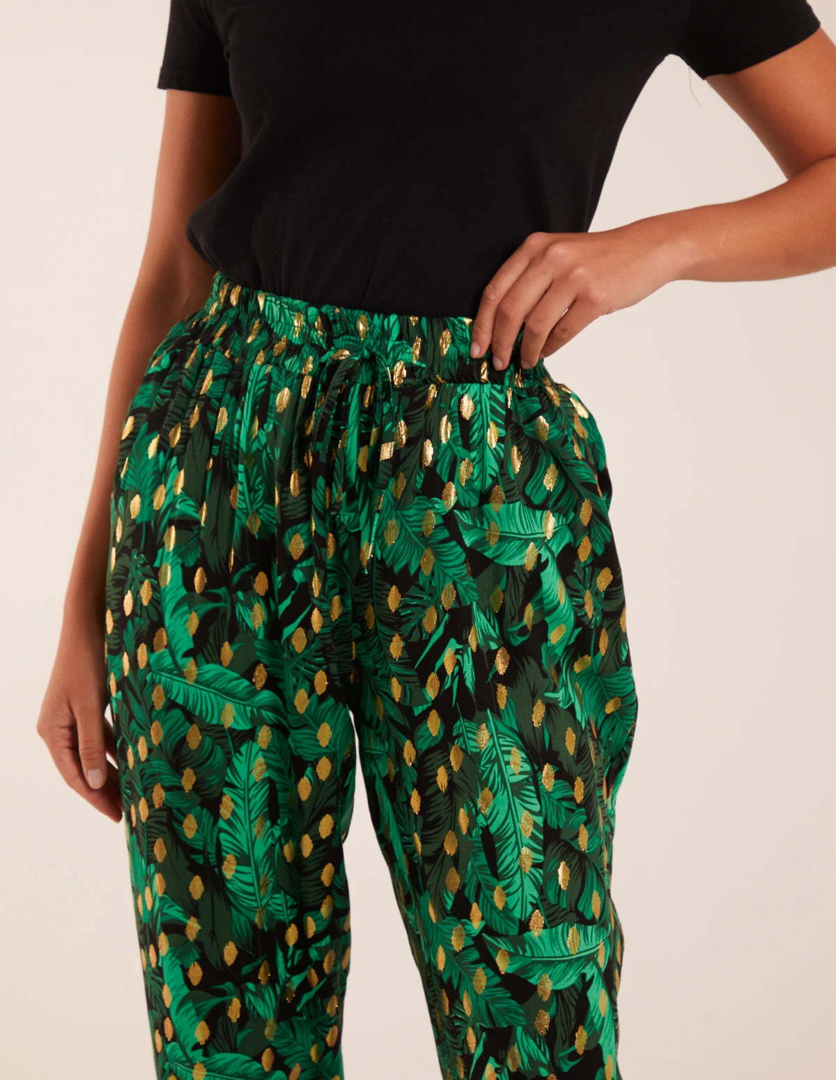 Foil Detail Capri Trousers(Green Foil Detail Capri Trousers) 3 Foil Detail Capri Trousers(Green Foil Detail Capri Trousers) - Image 3