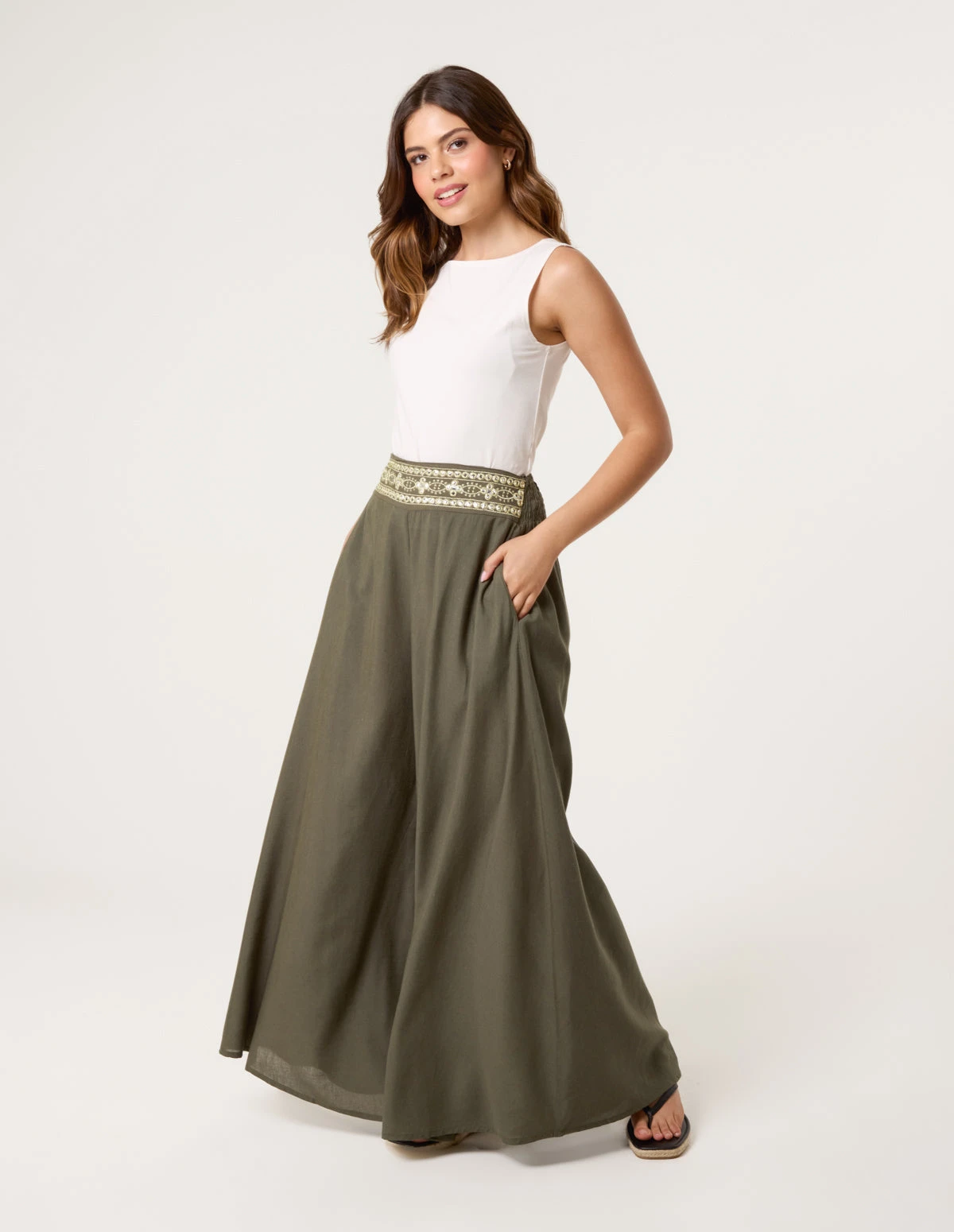 Wide Leg Embellished Linen Trousers(Green Wide Leg Embellished Trouser) 1 Wide Leg Embellished Linen Trousers(Green Wide Leg Embellished Trouser)