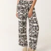 Printed Wide Leg Trousers(Printed Wide Leg Trousers)
