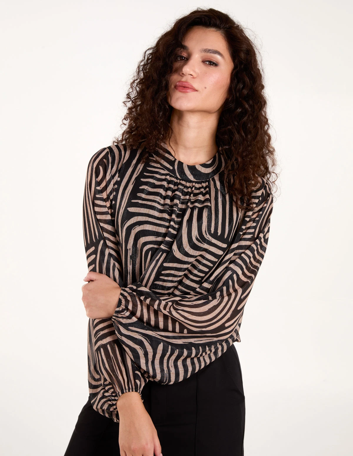 Geometric Swirl Bubble Hem Top(Geometric Swirl Bubble Hem Top) 1 Geometric Swirl Bubble Hem Top(Geometric Swirl Bubble Hem Top)
