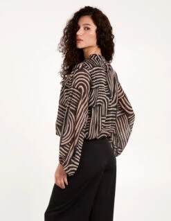 Geometric Swirl Bubble Hem Top(Geometric Swirl Bubble Hem Top) 7 Geometric Swirl Bubble Hem Top(Geometric Swirl Bubble Hem Top) -Repertoire Fashion Store BV4218 BLACKBEIGE 4