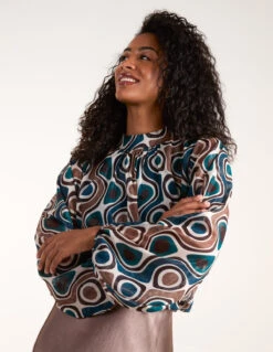 High Neck Puffball Geometric Top(Teal High Neck Puffball Geometric Top)