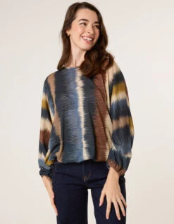 Printed Round Neck Long Sleeve Top(Navy Printed Round Neck Long Sleeve Top)