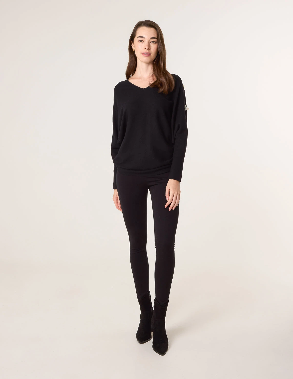 V-Neck Batwing Shoulder Pearl Detailing Jumper(Black V Neck Batwing Shoulder Pearl Detailing Jumper) 4 V-Neck Batwing Shoulder Pearl Detailing Jumper(Black V Neck Batwing Shoulder Pearl Detailing Jumper) - Image 4