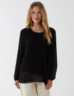 Long Sleeve Pleated Top(Black Long Sleeve Pleated Top)