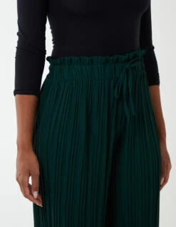 Wide Leg Pleated Trousers(Wide Leg Pleated Trousers 1) -Repertoire Fashion Store QED2473 BOTTLEGREEN 109