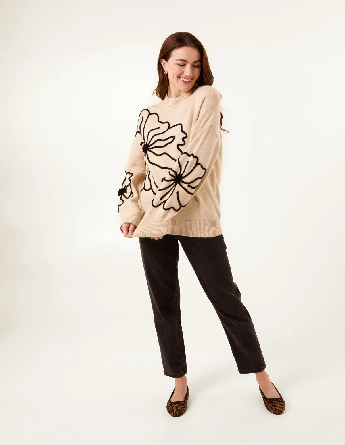 Large Flower Embroidery Jumper(Beige Large Flower Embroidery Jumper) 3 Large Flower Embroidery Jumper(Beige Large Flower Embroidery Jumper) - Image 3