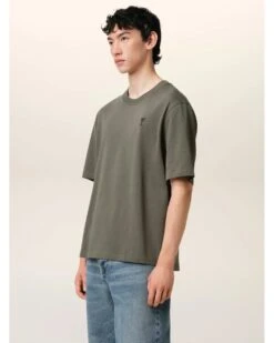 Ami Unisex De Coeur Tonal Heart T-Shirt Smoke Grey -Repertoire Fashion Store ami unisex de coeur tonal heart t shirt smoke grey p46043 304622 image