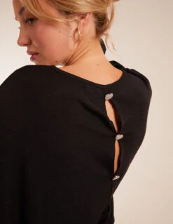 Button Back Top -Repertoire Fashion Store bv234414 black 40020