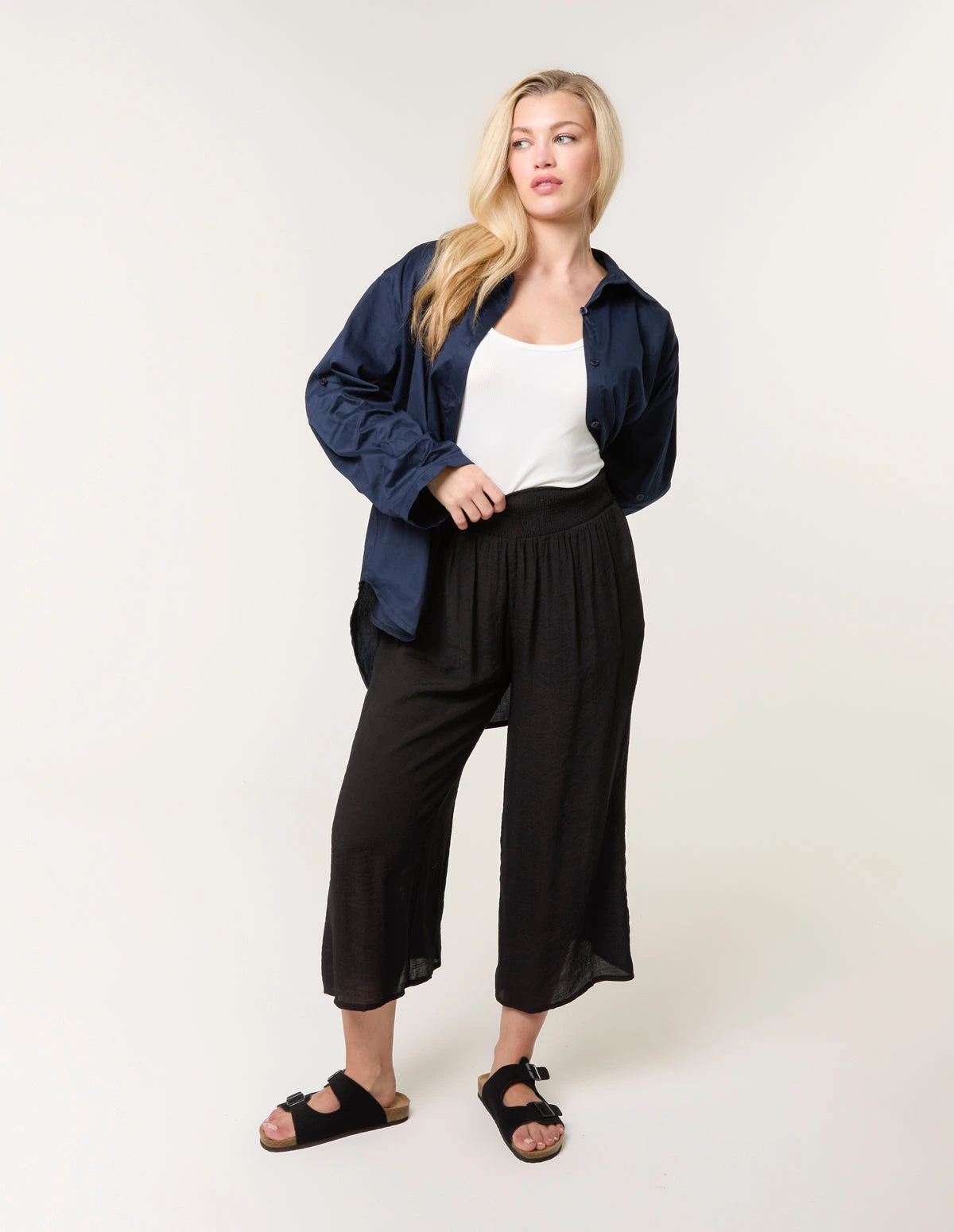 Shirred Culottes(Black Shirred Culottes) 2 Shirred Culottes(Black Shirred Culottes) - Image 2