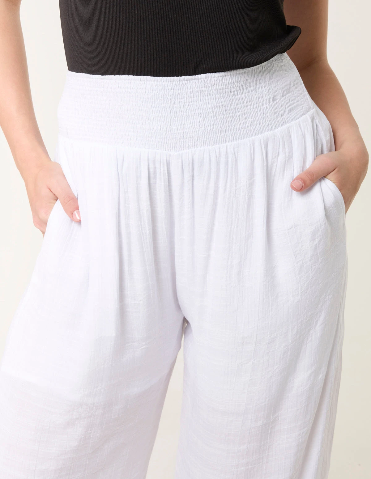 Shirred Trousers(White Shirred Trousers) 3 Shirred Trousers(White Shirred Trousers) - Image 3