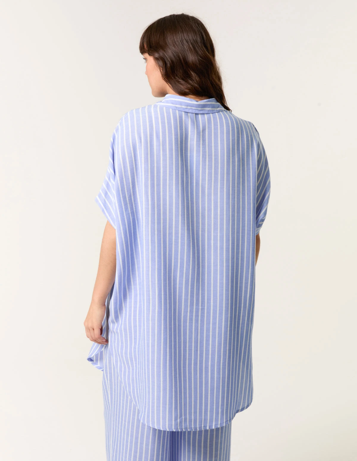 Oversized Pinstripe Shirt(Blue Oversized Pinstripe Shirt) 4 Oversized Pinstripe Shirt(Blue Oversized Pinstripe Shirt) - Image 4