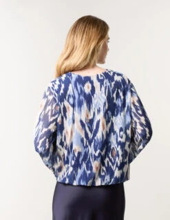 V Neck Watercolour Print Blouse(Nay V Neck Watercolour Print Blouse) -Repertoire Fashion Store bv4749 navy 40927