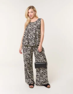 Leaf Print Vest And Trouser Set(Black Leaf Print Vest And Trouser Set) -Repertoire Fashion Store cc2479 black 54004