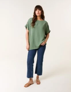 Round Neck Top(Green Round Neck Top) -Repertoire Fashion Store mi3854 khaki 0183