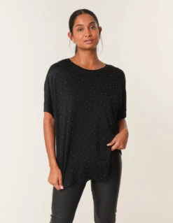 Stud Detail Round Neck T-shirt(Black Stud Detail Round Neck T Shirt)