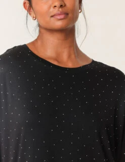 Stud Detail Round Neck T-shirt(Black Stud Detail Round Neck T Shirt) -Repertoire Fashion Store mi3867 black 6377 201