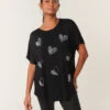 Round Neck Diamante Heart Detailing T-Shirt(Round Neck Diamante Heart Detailing T Shirt)
