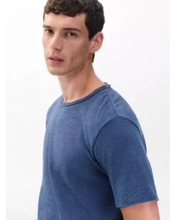 Rag & Bone Mens Classic Flame Slub T-Shirt Worn Indigo Deep Blue -Repertoire Fashion Store rag bone mens classic flame slub t shirt worn indigo deep blue p47168 319332 image