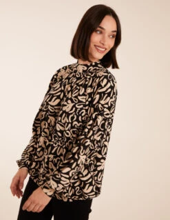 High Neck Abstract Blouse(Black High Neck Abstract Blouse)